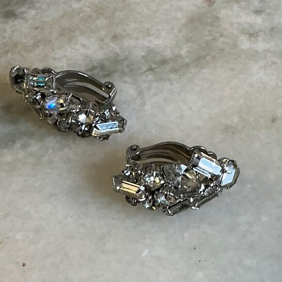 Glamorous Crystal Clip on earrings - Picture 5 of 5